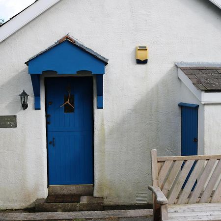 Cottage, Ireland, Includes Continental Breakfast Cushendall Eksteriør bilde